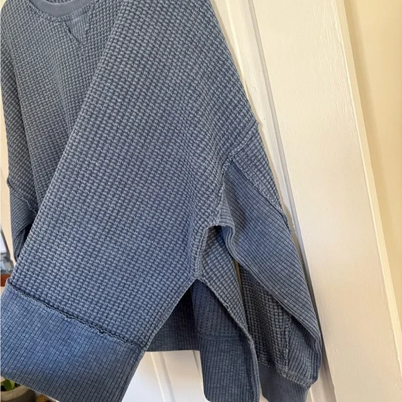 American Eagle Big Hug Crew Neck Waffle Shirt - Picture 5 of 10